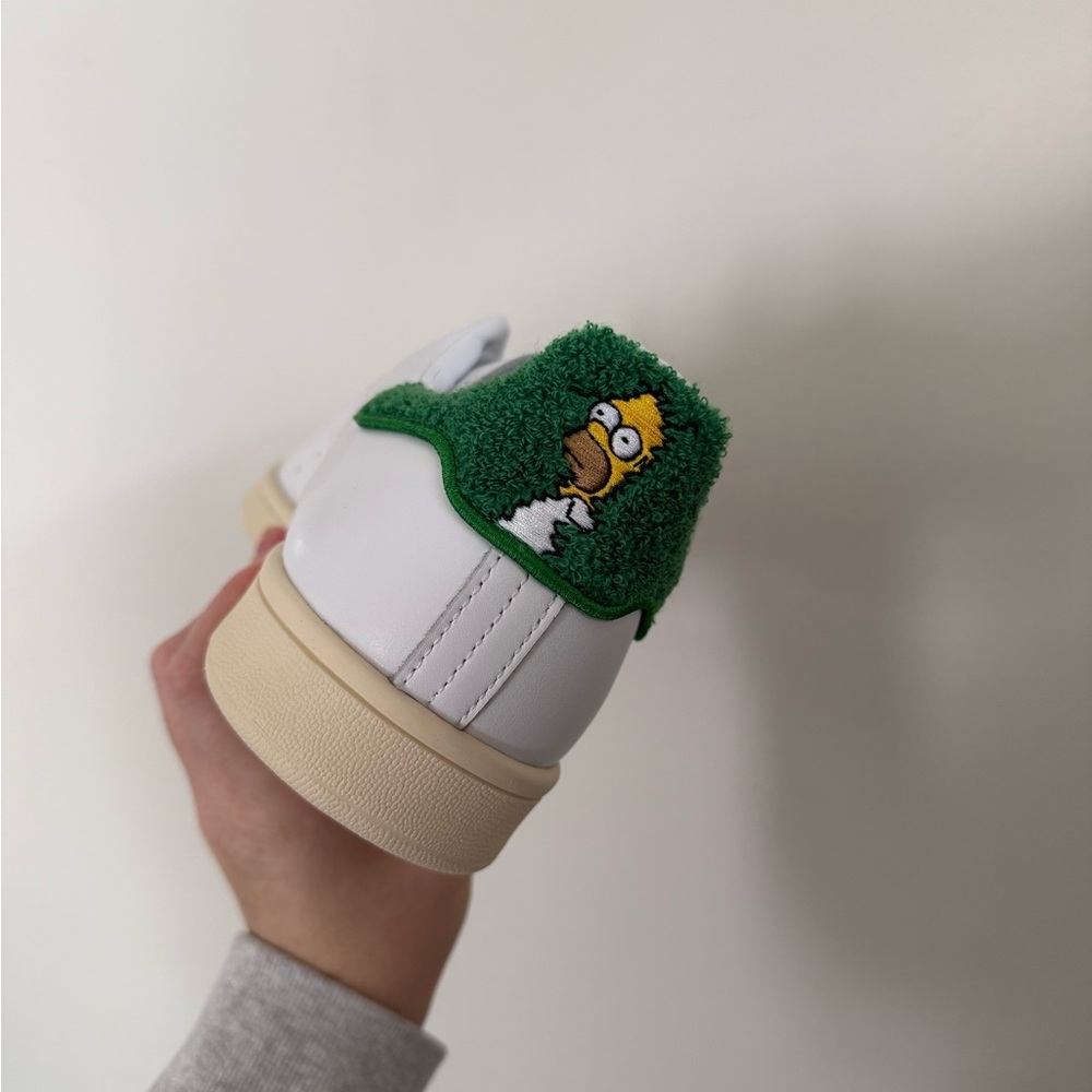 Homer Simpson x Stan Smith - Picture 2 of 4